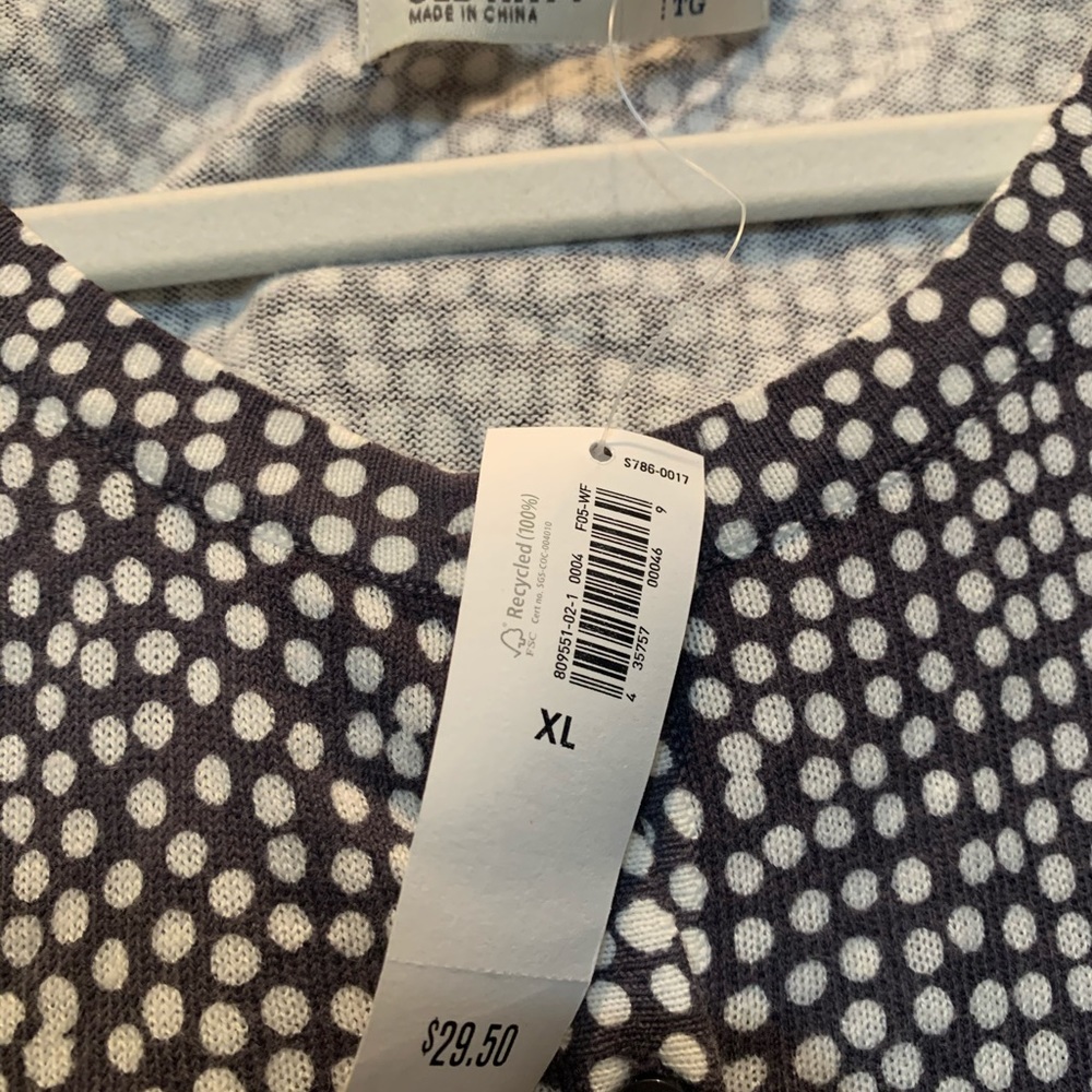 Light Cardigan Sweater - Picture 4 of 10